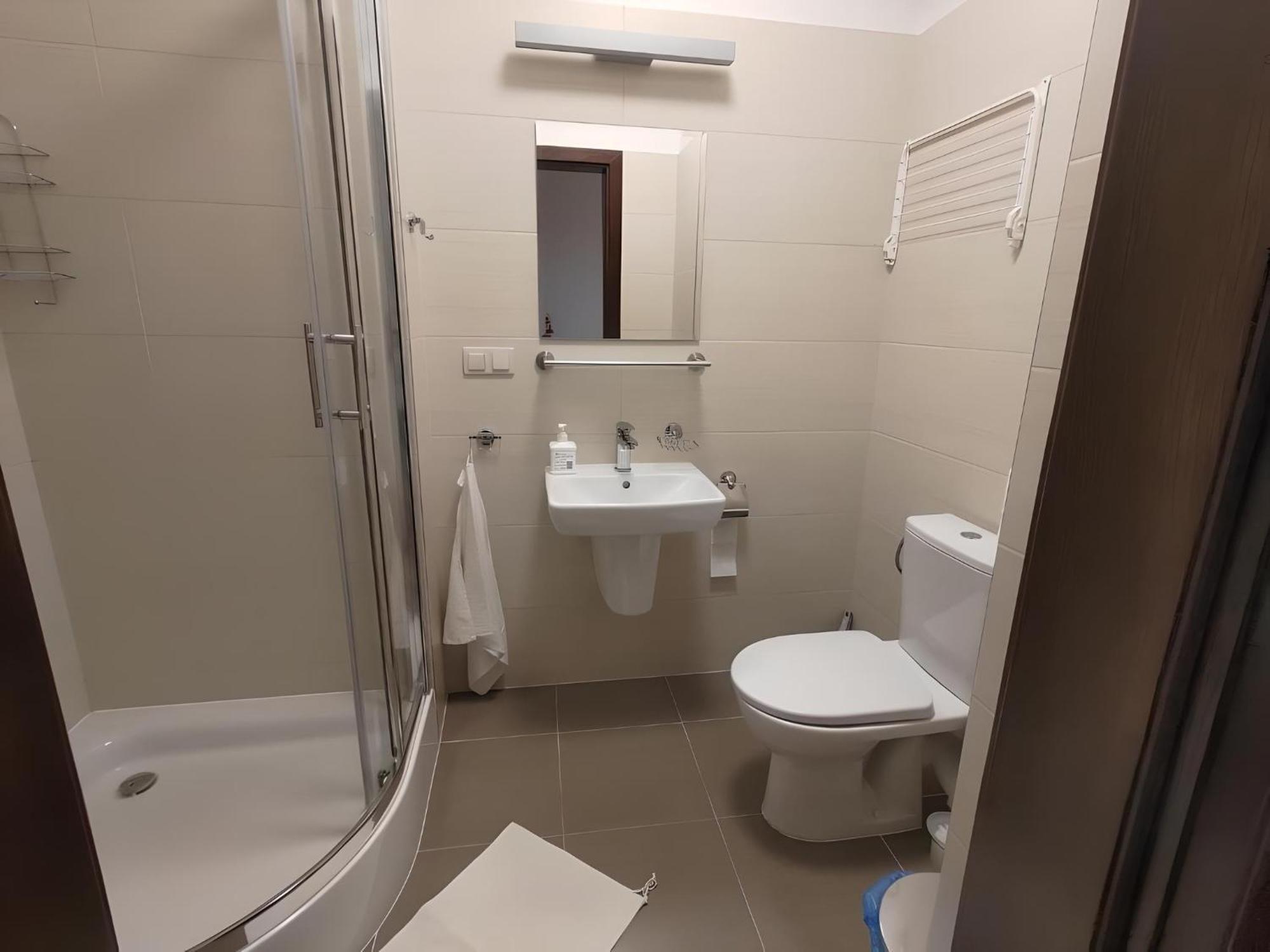 Karmelitanski Dom Goscinny Zawoja Esterno foto