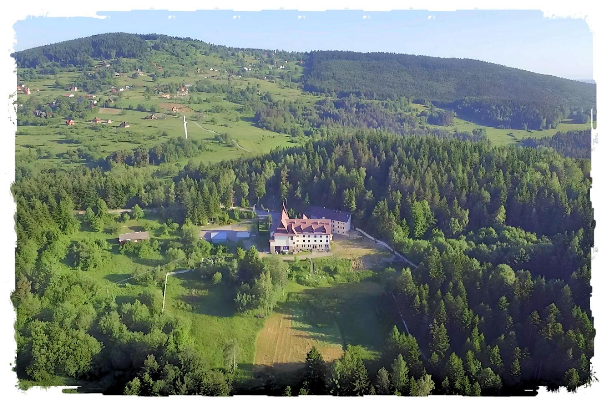 Karmelitanski Dom Goscinny Zawoja Esterno foto